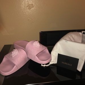 Versace slides